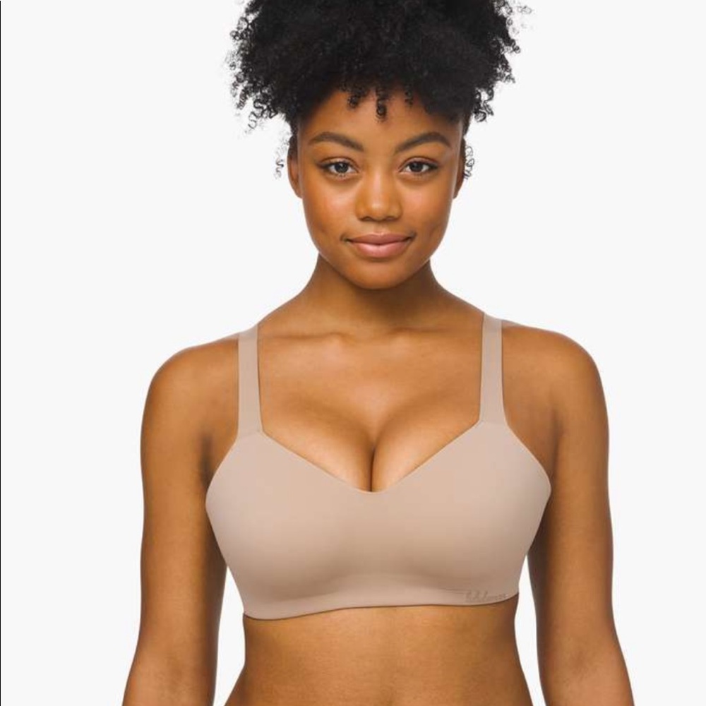 NWT Lululemon Hold True Bra - Soft Sand